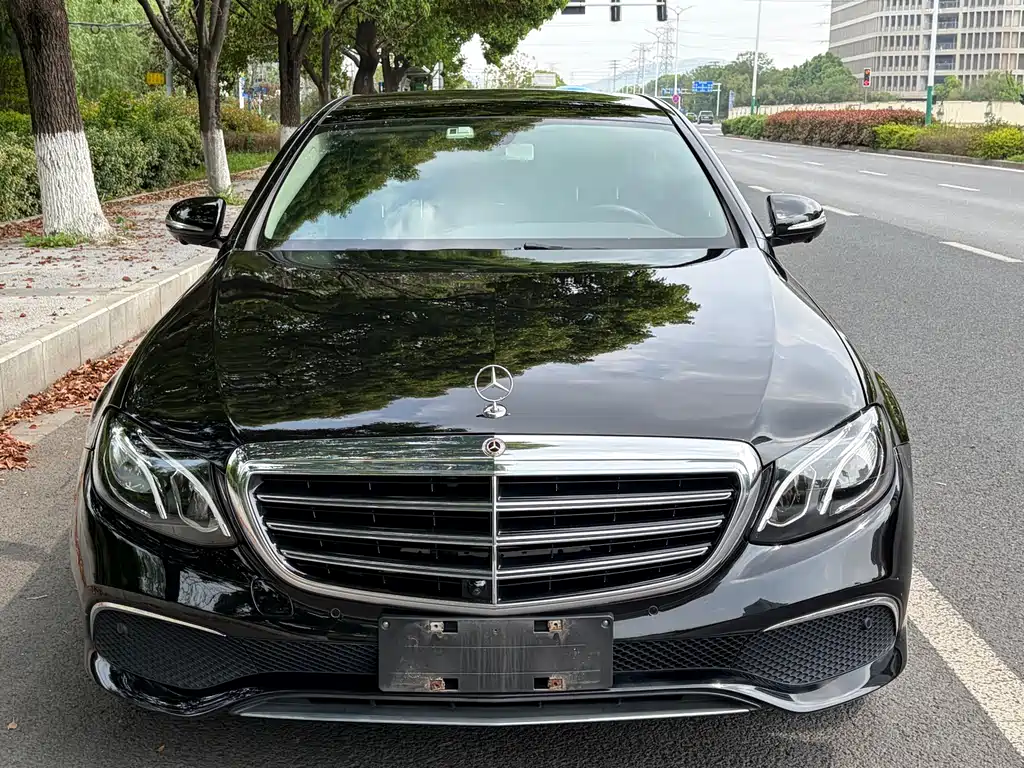 Mercedes-Benz E-Class 2020 — фото 2