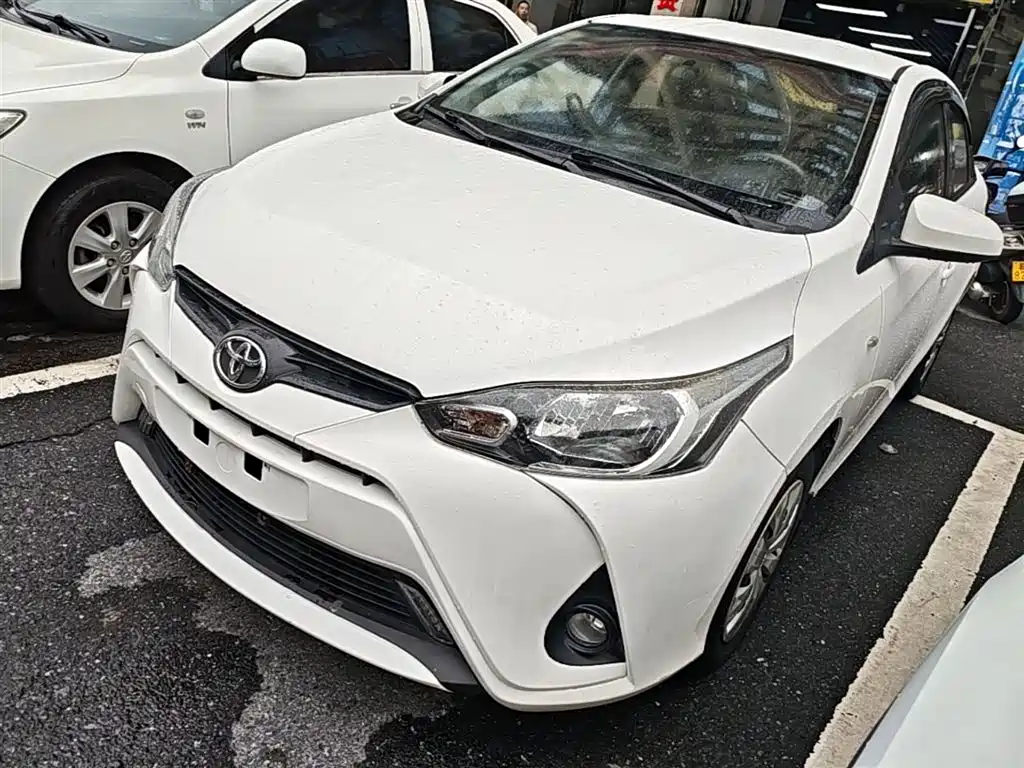 Toyota Yaris L 2019 — фото 2