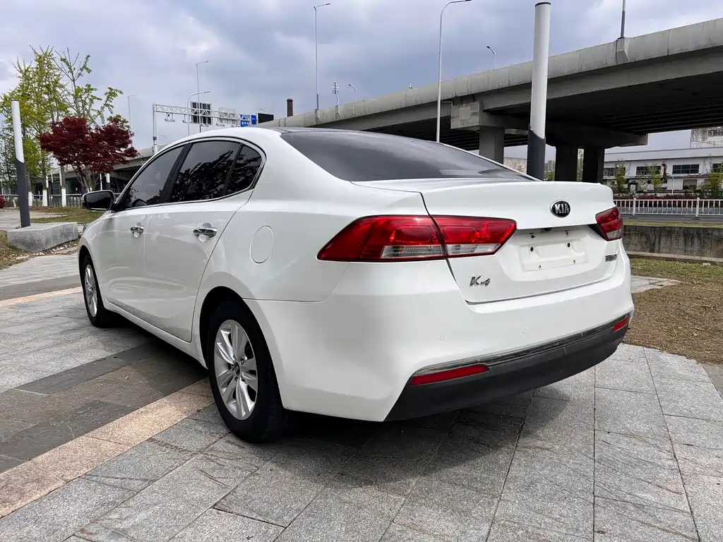Kia K4 2015 — фото 10