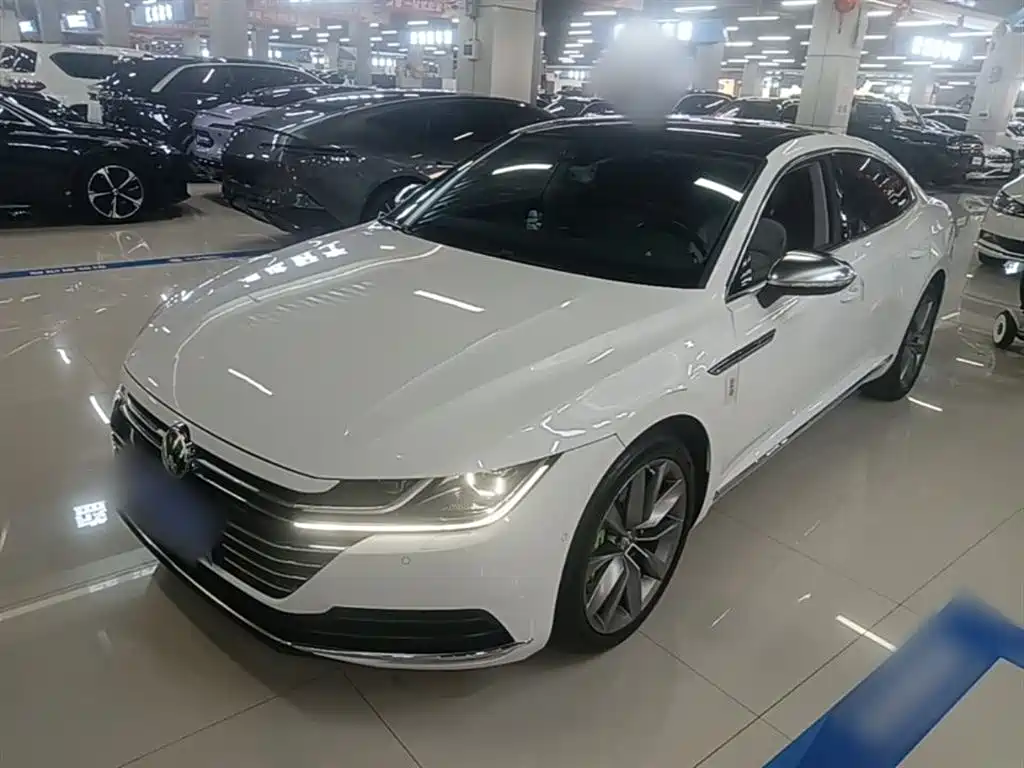 Volkswagen CC 2018 — фото 1