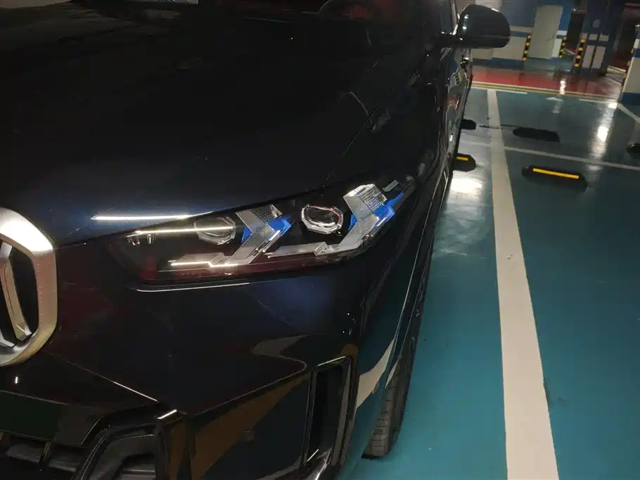 BMW X5 2024