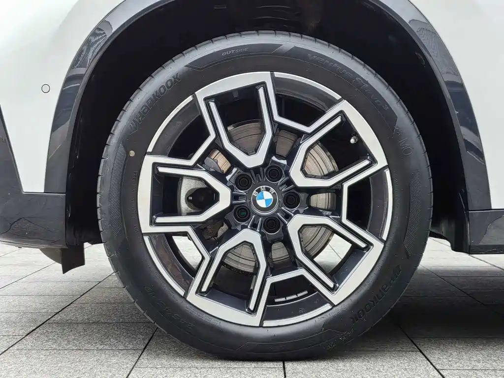 BMW X1 2024 — фото 8