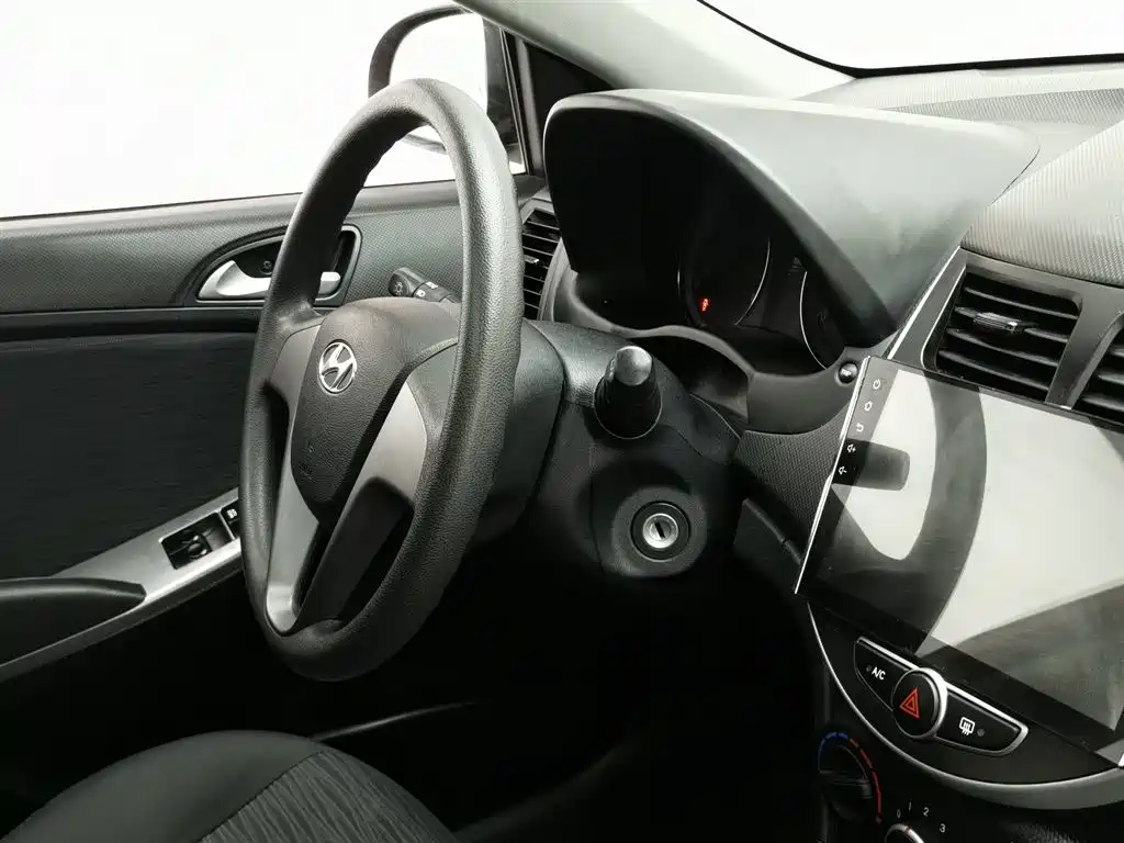 Hyundai Ruiyi 2016 — фото 22