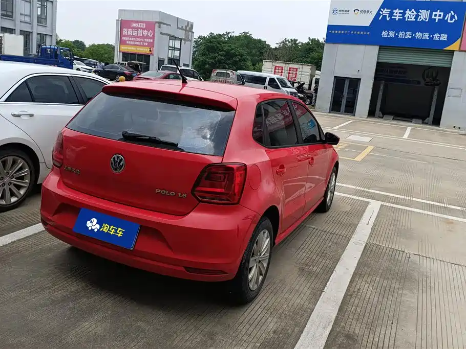 Volkswagen Polo 2014