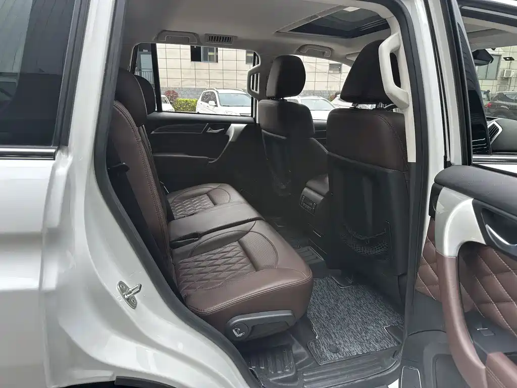 Haval H9 2021 — фото 10