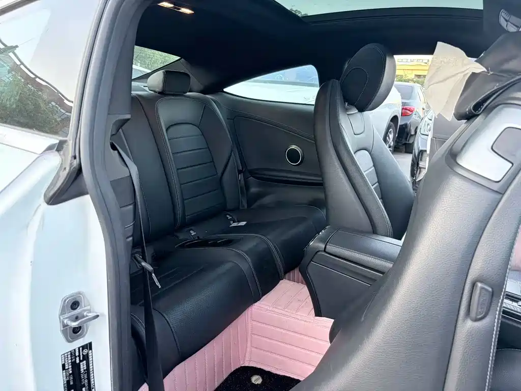 Mercedes-Benz C-Class 2020