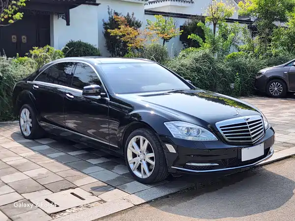 Mercedes-Benz S-Class 2008