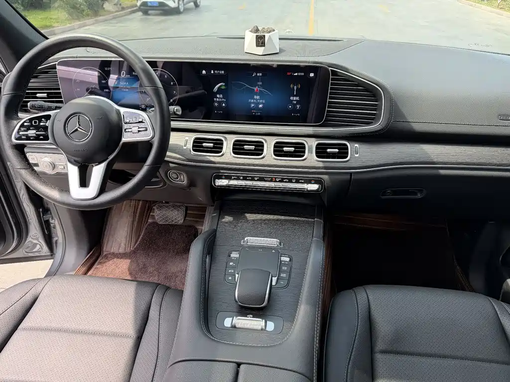 Mercedes-Benz GLS 2022 — фото 23