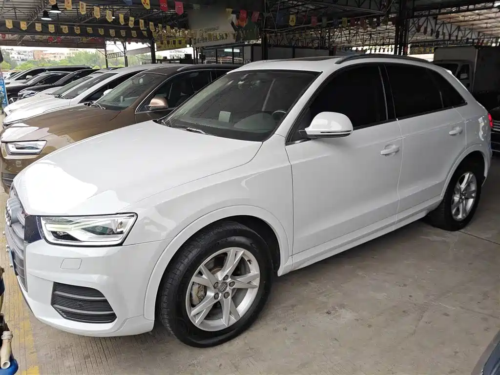 Audi Q3 2017 — фото 2