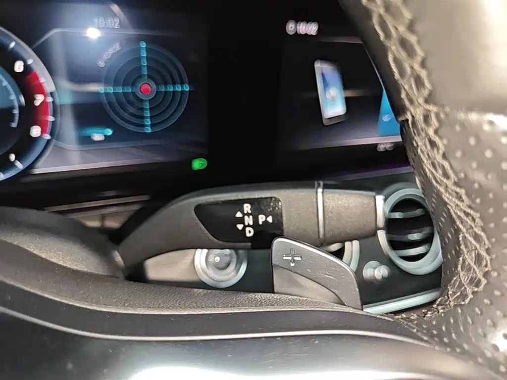 Mercedes-Benz E-Class 2019 — фото 14