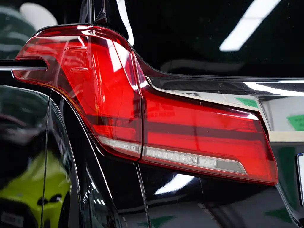 Toyota Alphard 2023