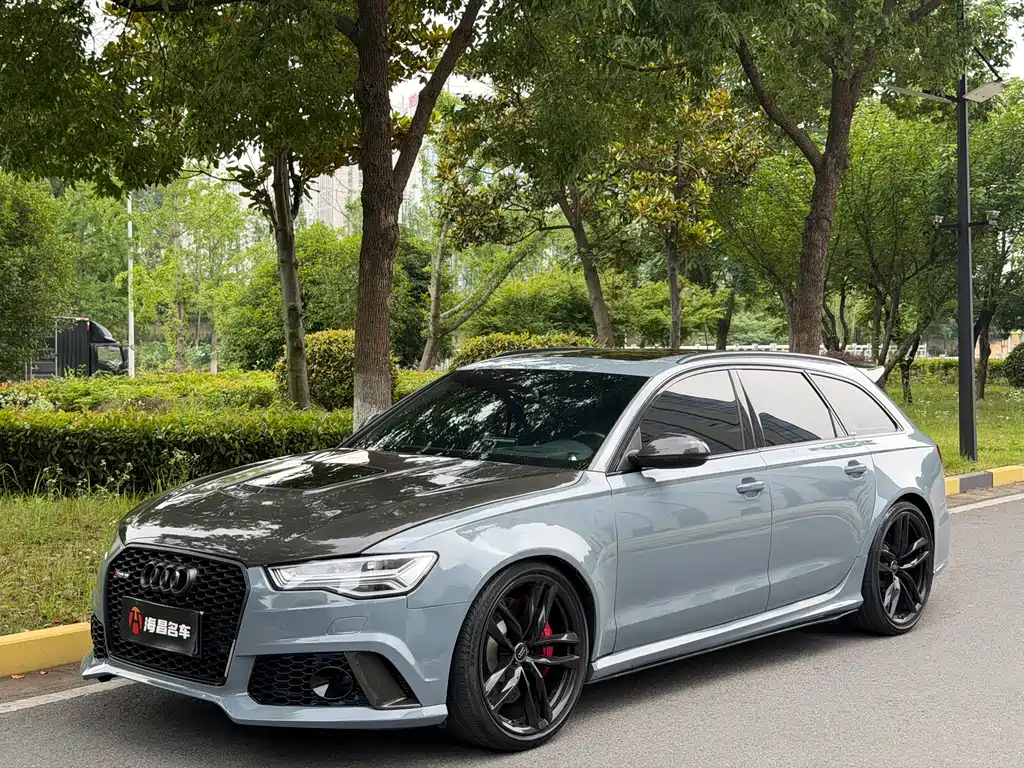 Audi RS 6 2016 — фото 1