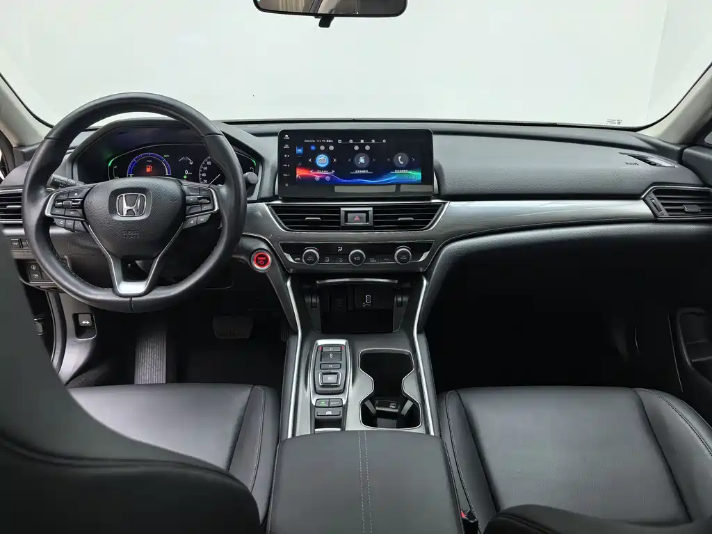 Honda Accord 2023 — фото 10