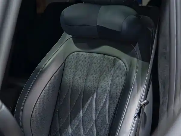 Mercedes-Benz G-Class 2023