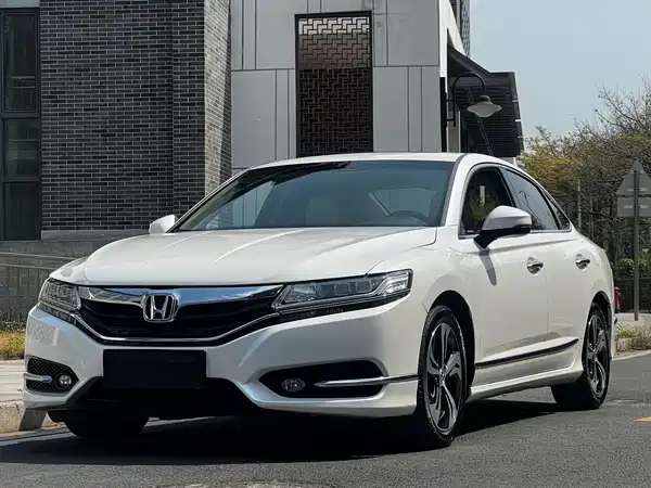 Honda Spirior 2015
