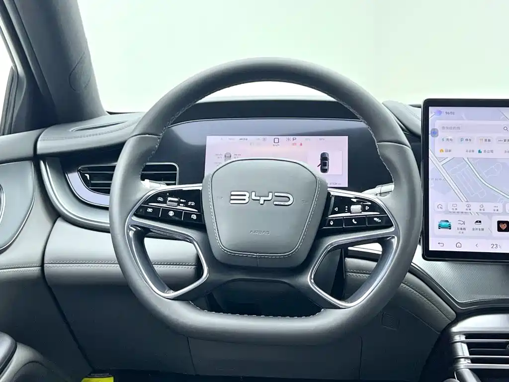 BYD Seal 07 DM-i 2024 — фото 14