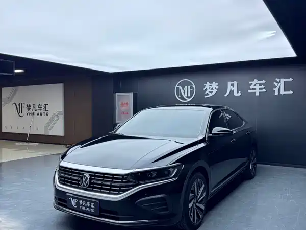 Volkswagen Passat 2024