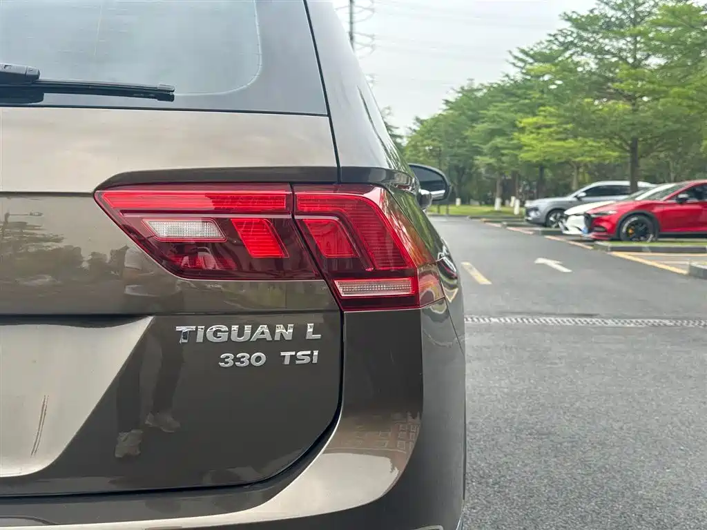 Volkswagen Tiguan L 2019 — фото 14