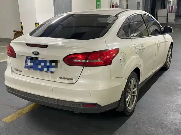 Ford Focus 2015