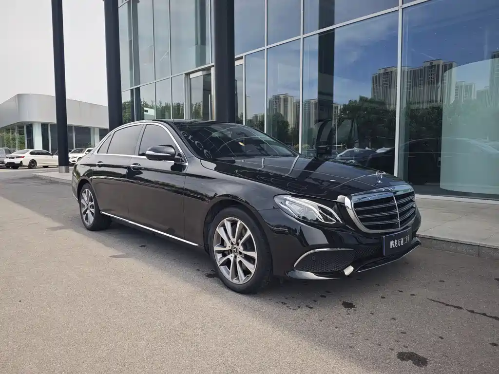 Mercedes-Benz E-Class 2019 — фото 3