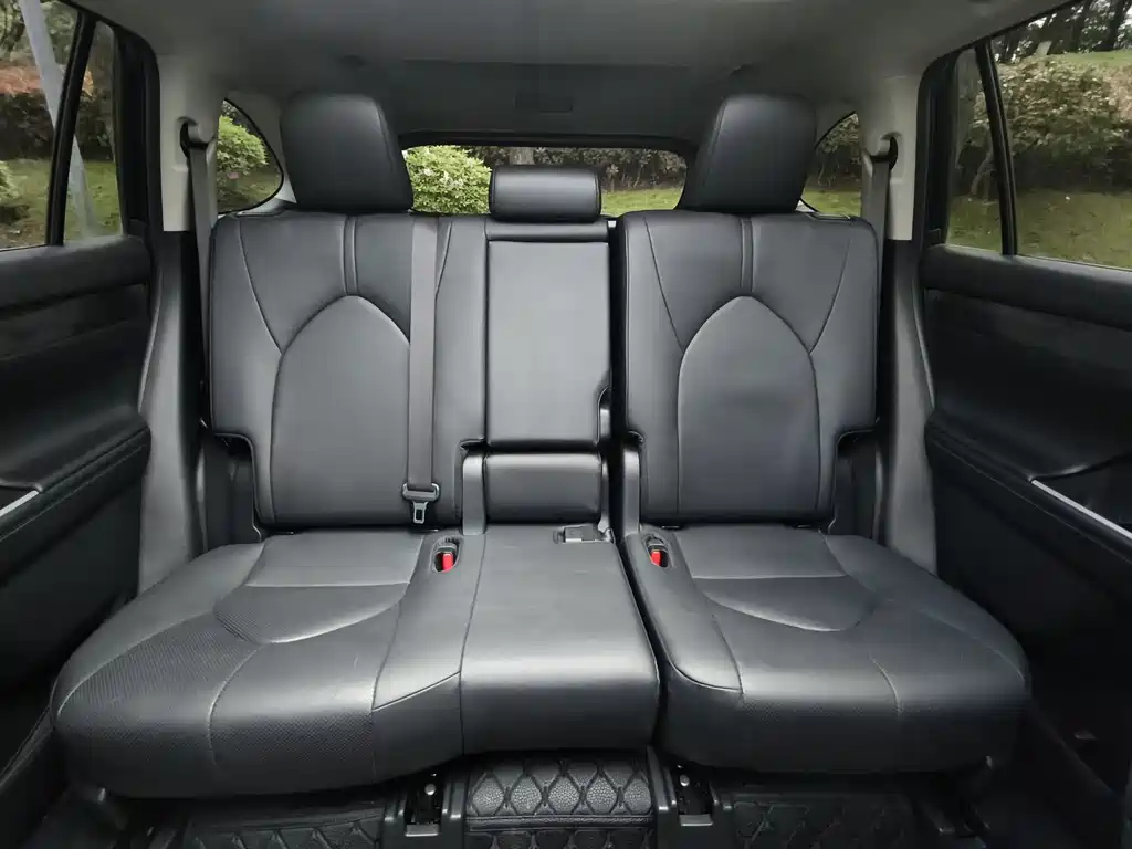 Toyota Highlander 2025 — фото 14
