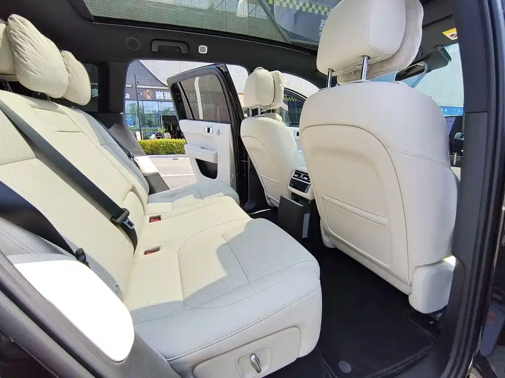 Li Auto Li L6 2024