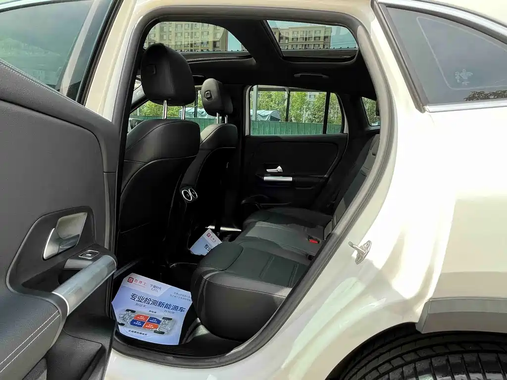 Mercedes-Benz GLA 2021 — фото 14