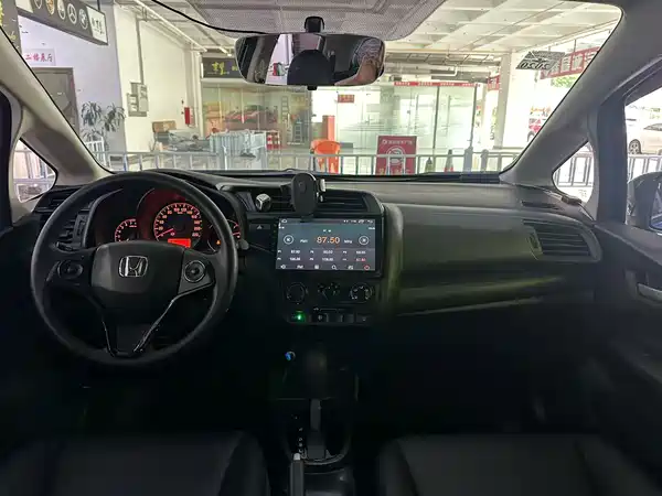 Honda Fit 2018