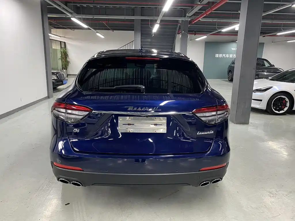 Maserati Levante 2020 — фото 11