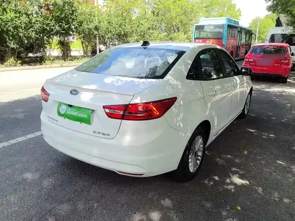 Ford Escort 2017