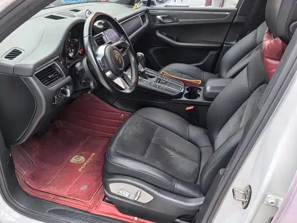 Porsche Macan 2016