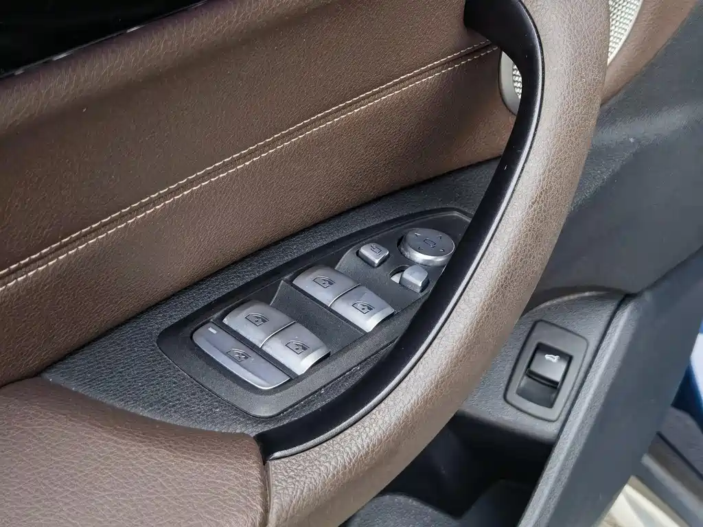 BMW X1 2021 — фото 19