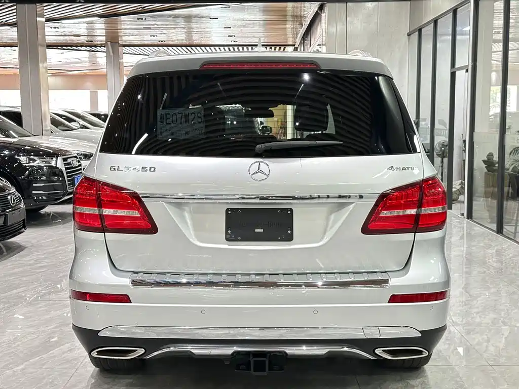 Mercedes-Benz GLS 2018 — фото 5