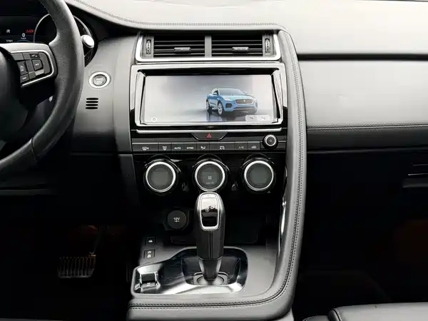 Jaguar E-PACE 2018