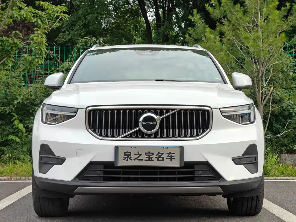 Volvo XC40 2023