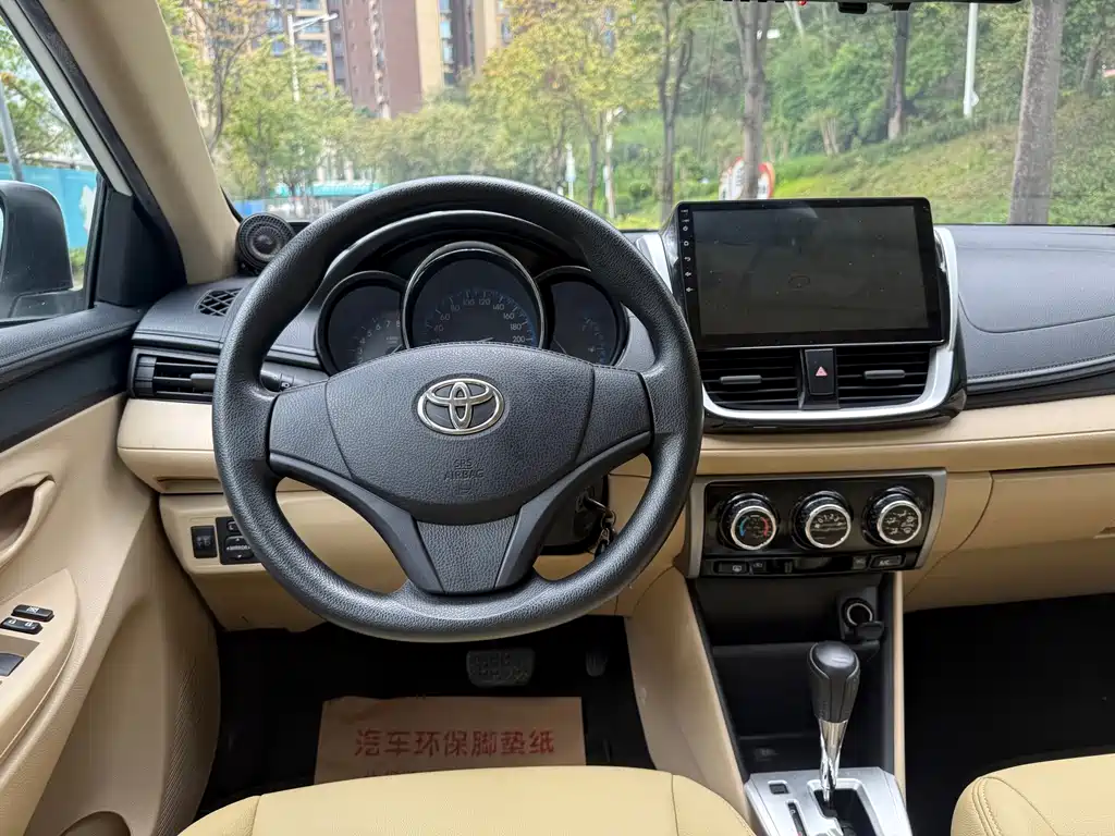 Toyota Vios 2017 — фото 9