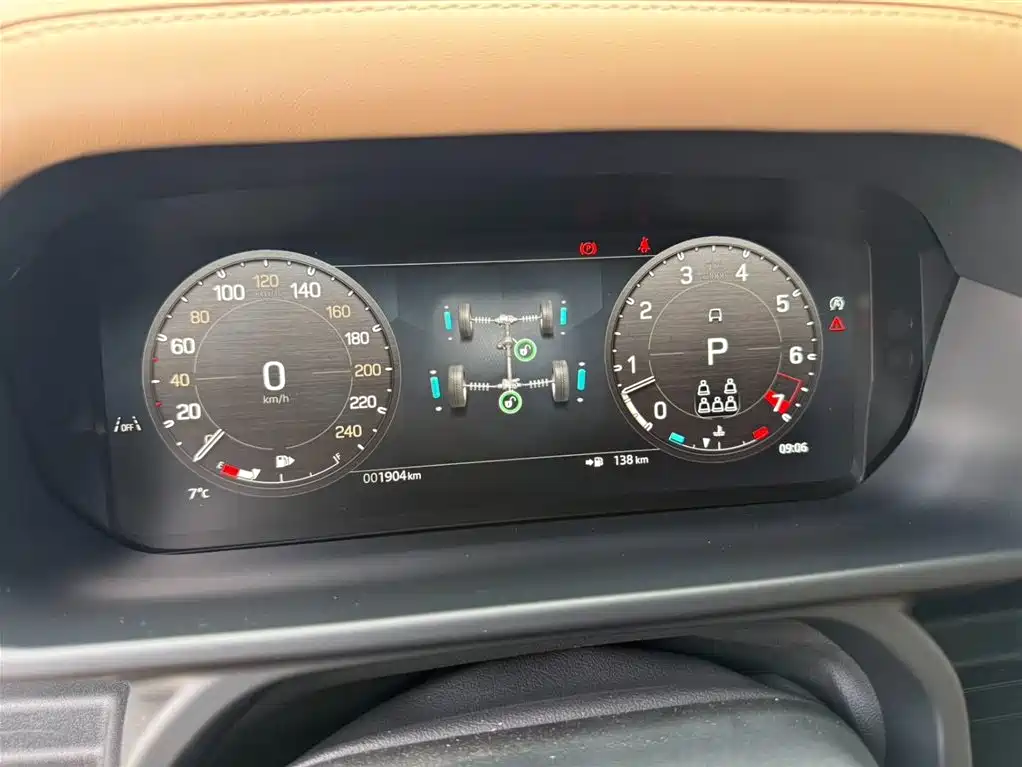 Land Rover Defender 2025 — фото 13