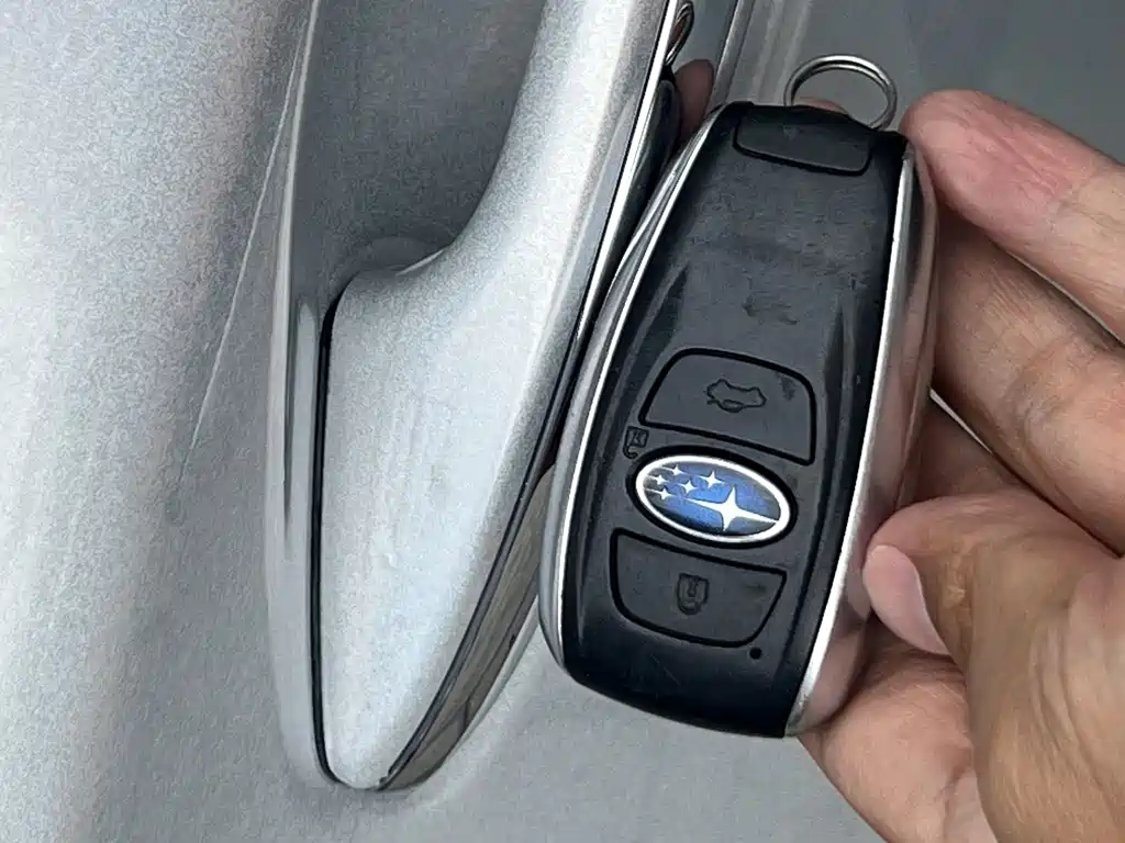 Subaru Legacy 2018 — фото 17