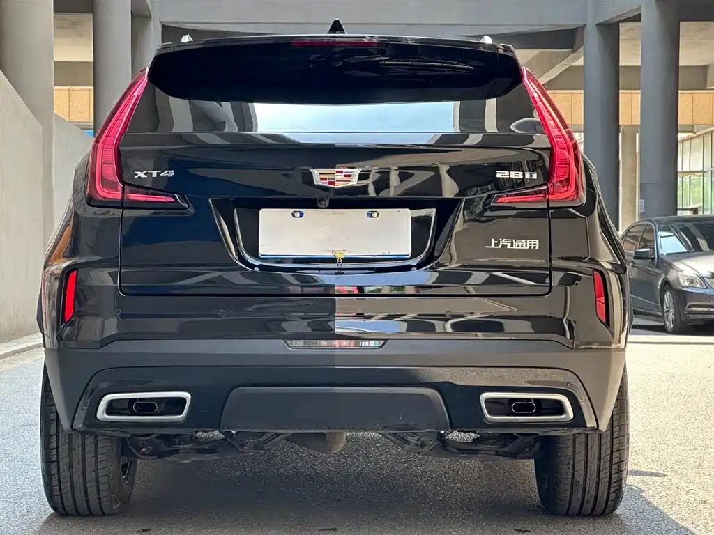 Cadillac XT4 2024