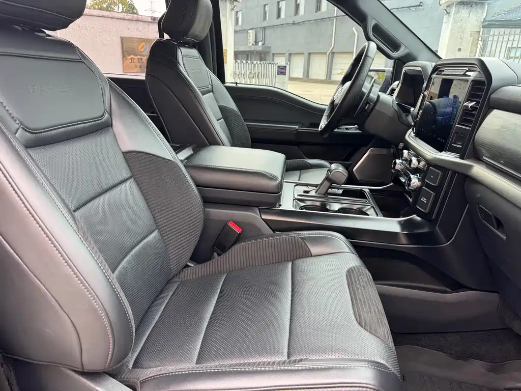 Ford F-150 Raptor 2023 — фото 13