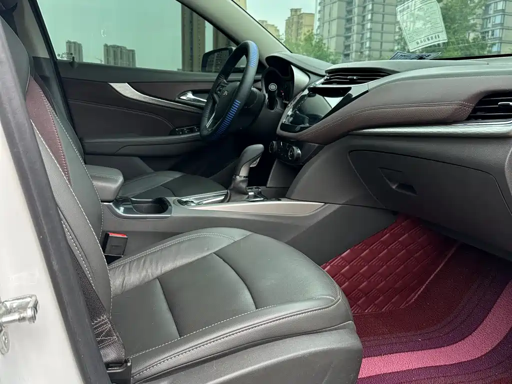 Chevrolet Malibu 2018 — фото 13