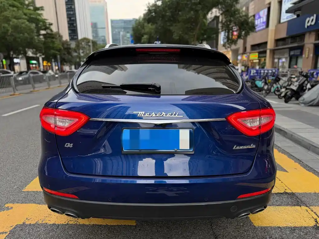 Maserati Levante 2021 — фото 8