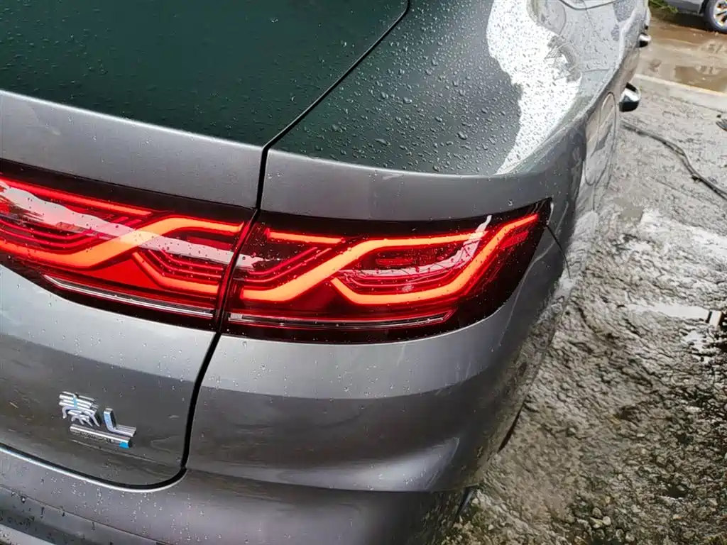 BYD Qin L 2025 — фото 8