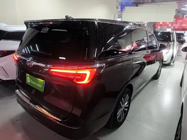 Buick GL8 2022