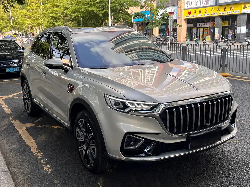 Hongqi HS5 2022