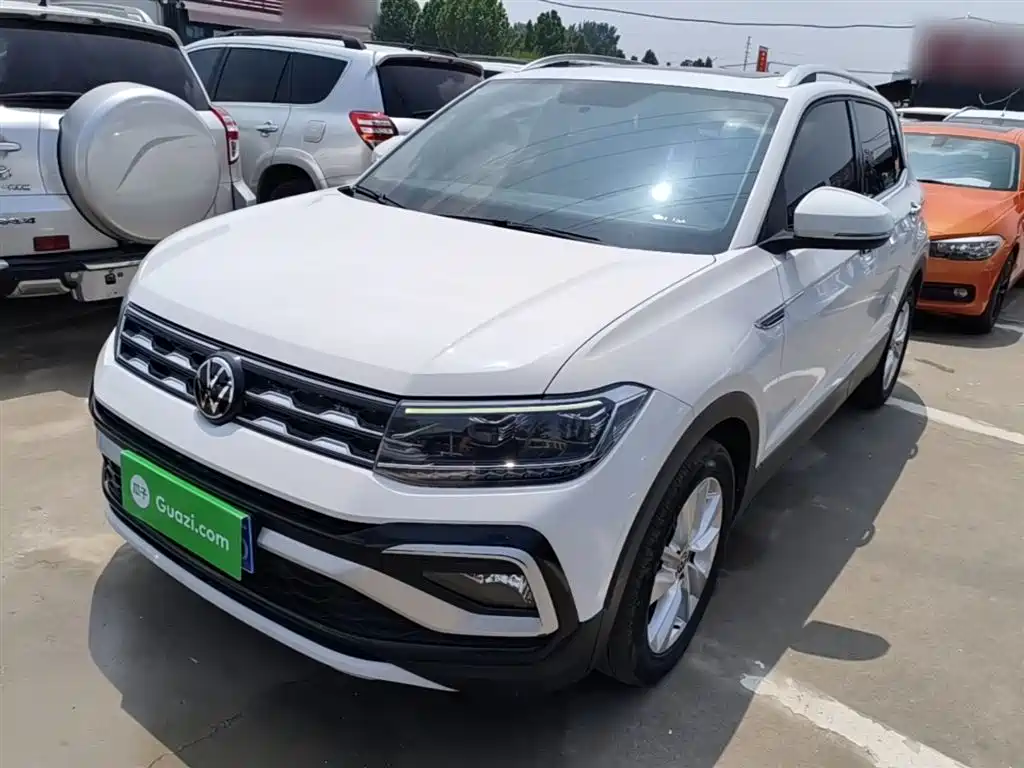 Volkswagen T-Cross 2021 — фото 2