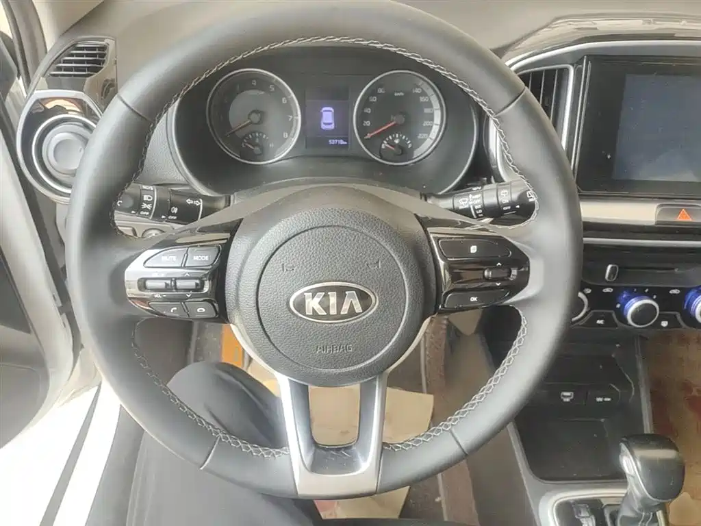 Kia KX1 2021 — фото 11
