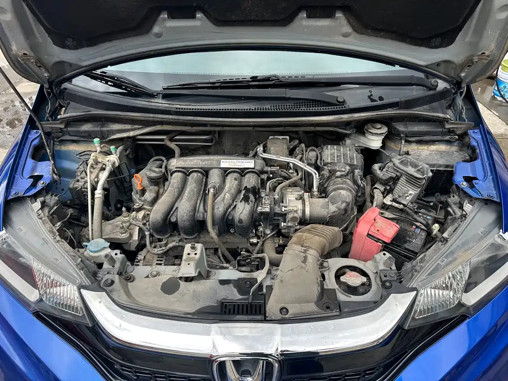 Honda Fit 2018 — фото 8