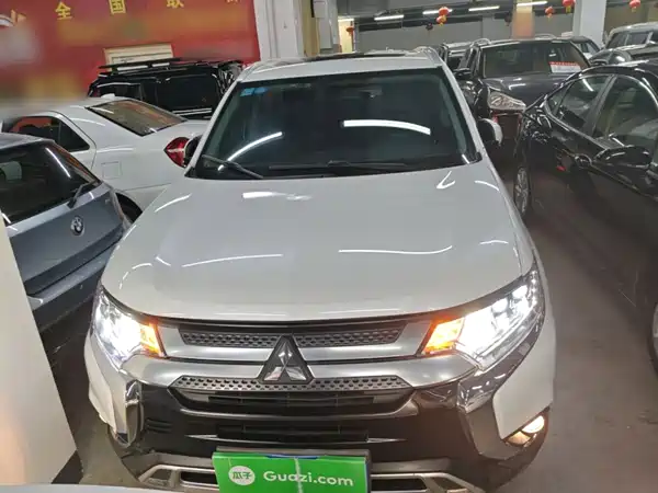 Mitsubishi Outlander 2019