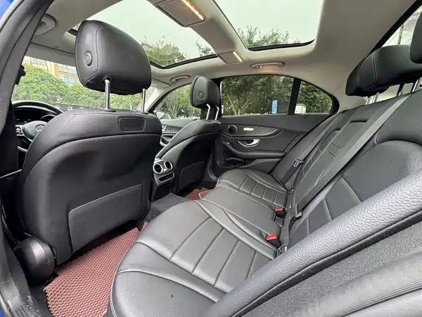 Mercedes-Benz C-Class 2019